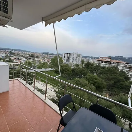Apartment Xhuli's *