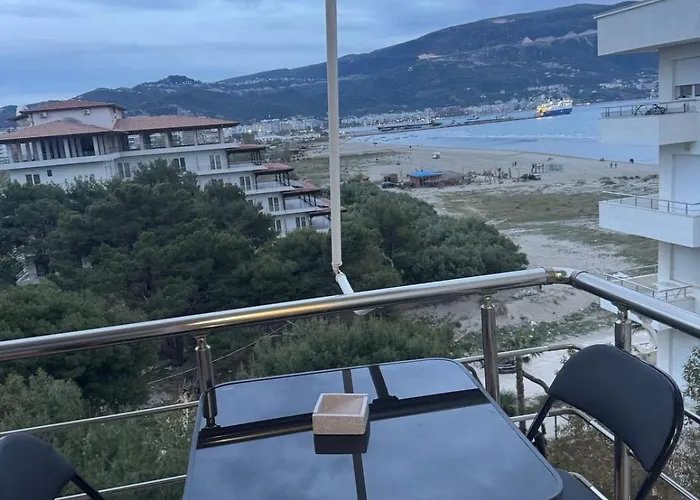 Daire Xhuli's Avlonya